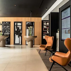 https://mercure-17-batignolles.fr-paris.fr