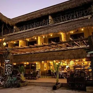 https://cielito-hotel-boutique.allrivieramayahotels.com